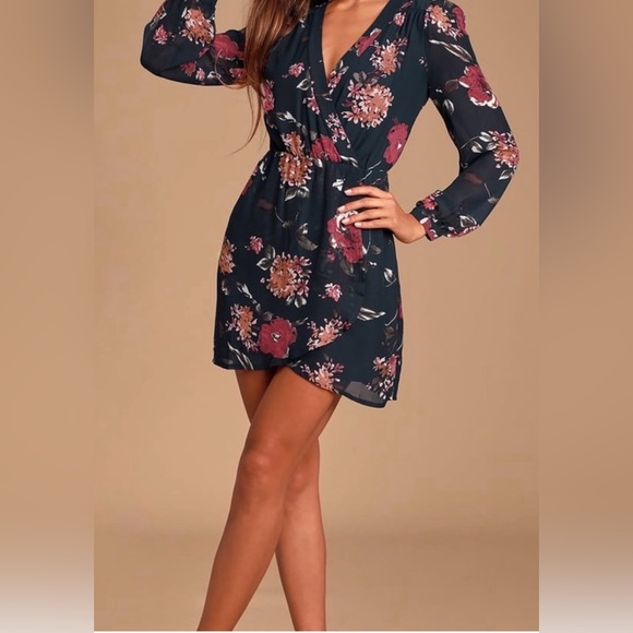 Lulu's Navy Floral Long Sleeve Dress - Picture 2 of 10
